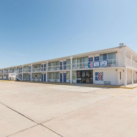 Motel 6-Liberal, Ks Kültér fotó