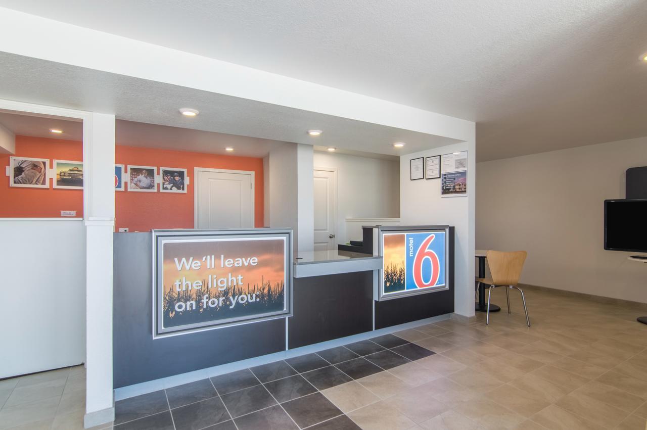 Motel 6-Liberal, Ks Kültér fotó